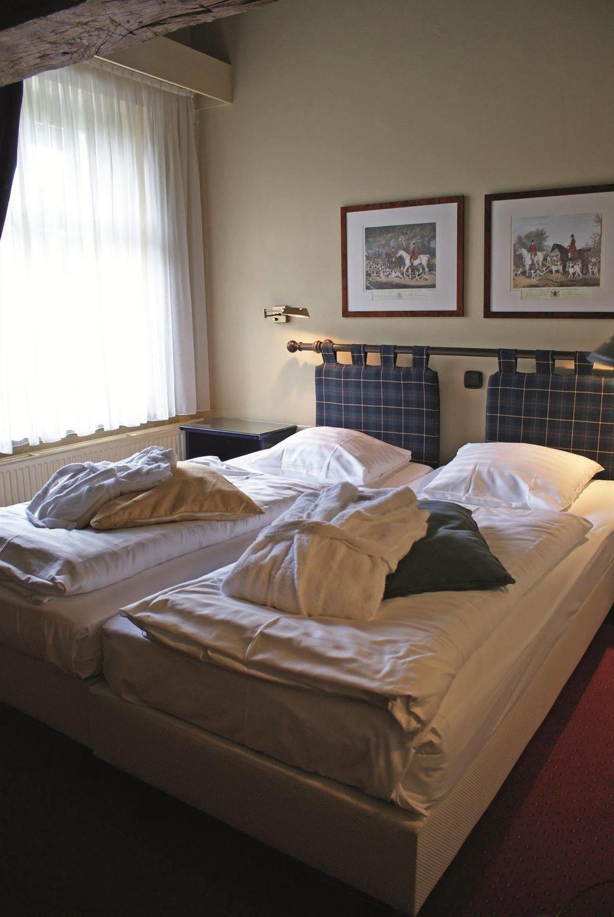 Hotel Fletcher Hotel-restaurant Kasteel Erenstein 4*